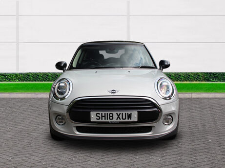 Mini Hatch COOPER 1
