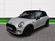 Mini Hatch COOPER 3