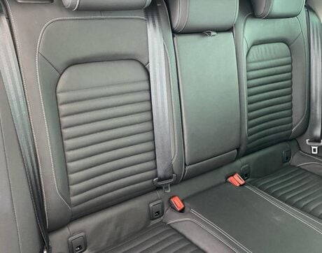 Volkswagen Passat SEL TDI DSG 6