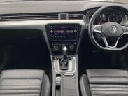 Volkswagen Passat SEL TDI DSG 8
