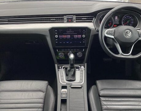 Volkswagen Passat SEL TDI DSG 8