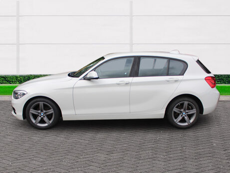 BMW 1 Series 118I SPORT 2