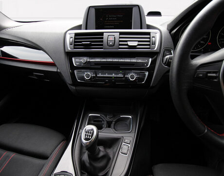 BMW 1 Series 118I SPORT 13