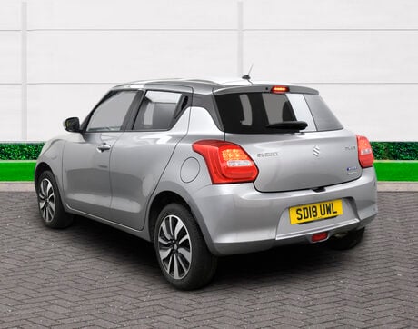 Suzuki Swift SZ5 DUALJET ALLGRIP SHVS MHEV 4