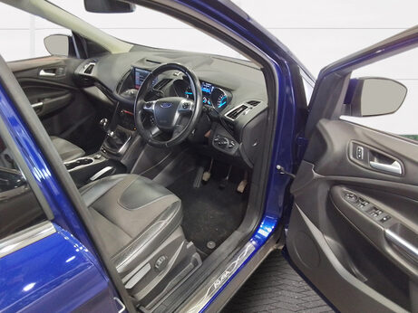 Ford Kuga TITANIUM TDCI 4