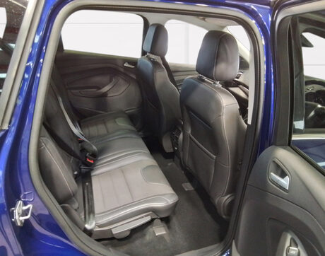 Ford Kuga TITANIUM TDCI 6