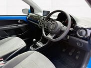 Volkswagen Up MOVE UP 6