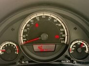 Volkswagen Up MOVE UP 13