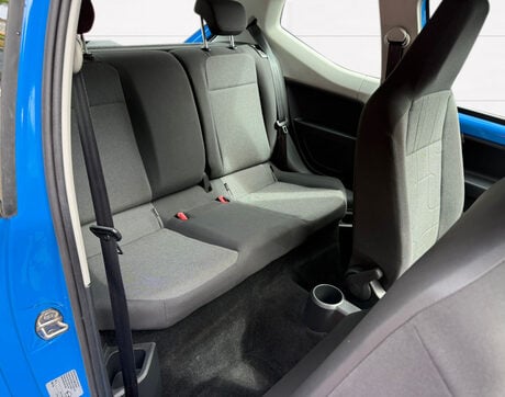 Volkswagen Up MOVE UP 7
