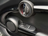 Mini Hatch COOPER S SPORT 23