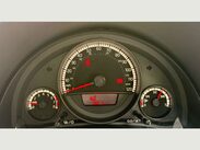 Volkswagen Up MOVE UP 13