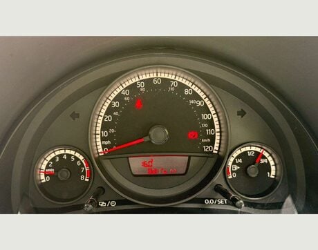 Volkswagen Up MOVE UP 13