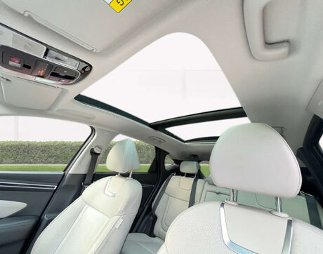 Hyundai TUCSON T-GDI ULTIMATE Petrol Hybrid 12