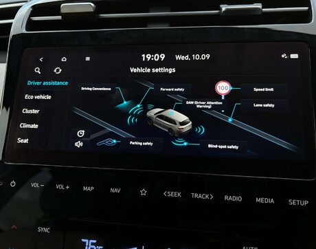 Hyundai TUCSON T-GDI ULTIMATE Petrol Hybrid 39