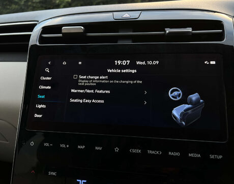 Hyundai TUCSON T-GDI ULTIMATE Petrol Hybrid 37