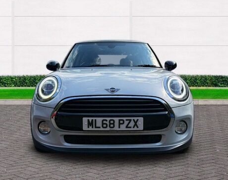 Mini Hatch COOPER 3
