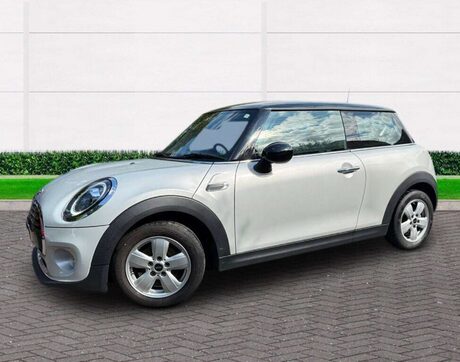 Mini Hatch COOPER 13