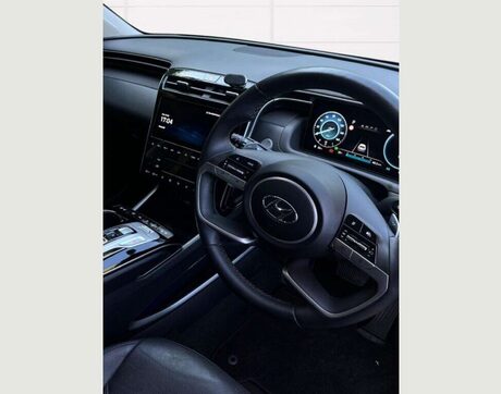 Hyundai TUCSON T-GDI ULTIMATE 16