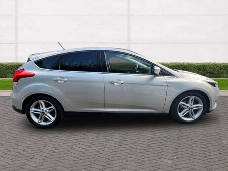 Ford Focus 1.5 Focus Titanium TDCI 5dr 1