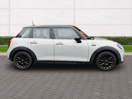 Mini Hatch 1.5 Cooper Auto 5dr 4