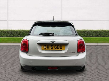Mini Hatch 1.5 Cooper Auto 5dr 2