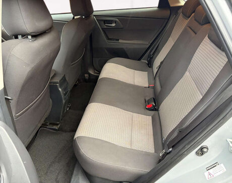 Toyota Auris 1.8 Auris Design HEV VVT-i CVT 5dr 11