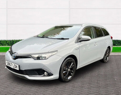 Toyota Auris 1.8 Auris Design HEV VVT-i CVT 5dr 3