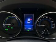 Toyota Auris 1.8 Auris Design HEV VVT-i CVT 5dr 15