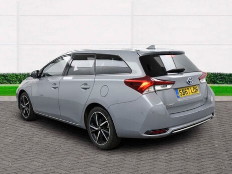 Toyota Auris 1.8 Auris Design HEV VVT-i CVT 5dr 2