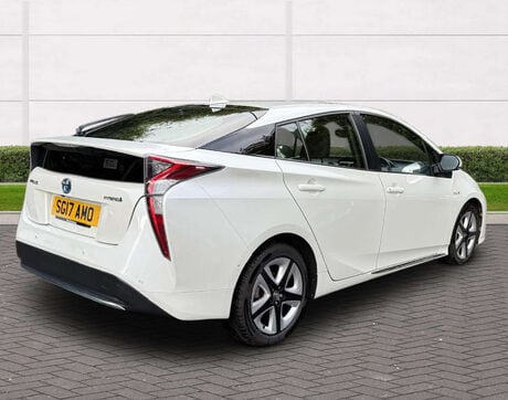 Toyota Prius 1.8 Prius Business Edition+ VVT-i CVT 5dr 7