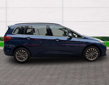 BMW 2 Series 1.5 218i Luxury Auto 5dr 6