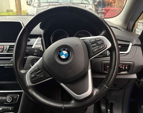 BMW 2 Series 1.5 218i Luxury Auto 5dr 20