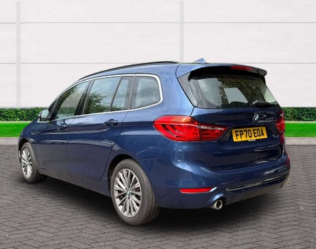 BMW 2 Series 1.5 218i Luxury Auto 5dr 8