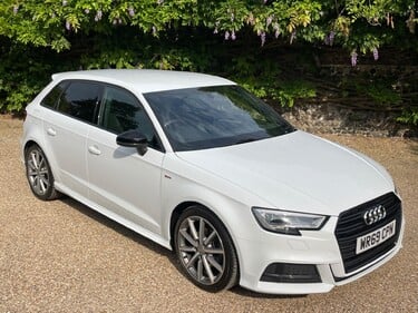 Audi A3 1.5 TFSI CoD 35 Black Edition Sportback Euro 6 (s/s) 5dr 2