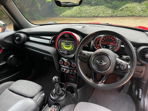 Mini Hatch 2.0 Cooper S Euro 6 (s/s) 3dr 37