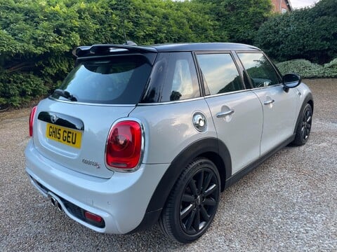 Mini Hatch 2.0 Cooper S Auto Euro 6 (s/s) 5dr 15