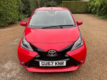 Toyota Aygo 1.0 VVT-i x-play x-shift Euro 6 5dr 4