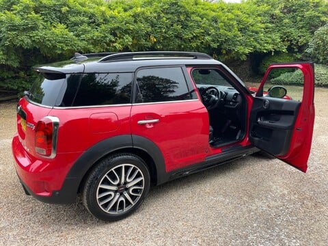 Mini Countryman 1.5 7.6kWh Cooper SE Auto ALL4 Euro 6 (s/s) 5dr 34