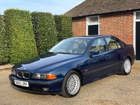 BMW 5 Series 4.4 540i 4dr 3