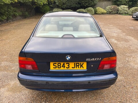 BMW 5 Series 4.4 540i 4dr 16