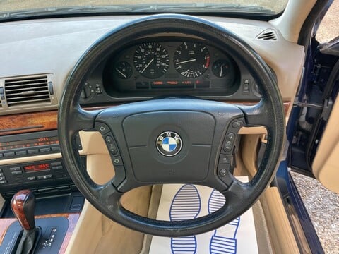 BMW 5 Series 4.4 540i 4dr 51