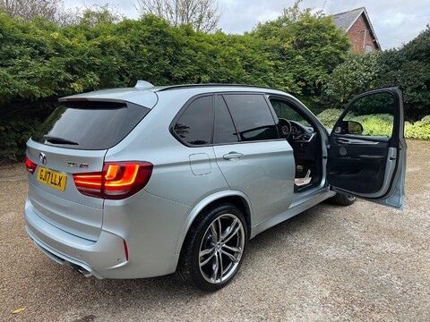 BMW X5 M 4.4 BiTurbo V8 Auto xDrive Euro 6 (s/s) 5dr (5 Seat) 33