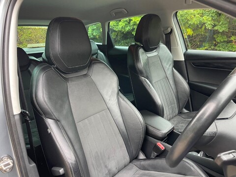 Skoda Karoq 1.6 TDI SE L Euro 6 (s/s) 5dr 63