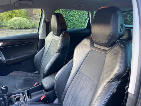 Skoda Karoq 1.6 TDI SE L Euro 6 (s/s) 5dr 78