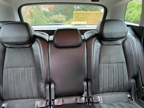 Skoda Karoq 1.6 TDI SE L Euro 6 (s/s) 5dr 80