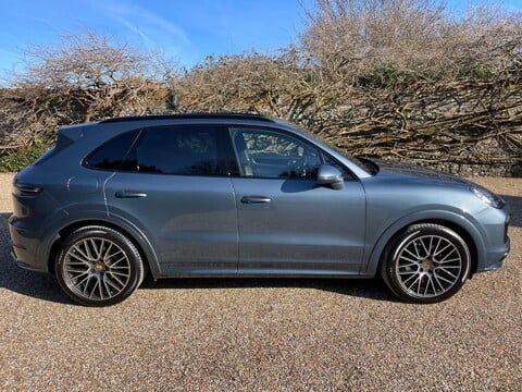 Porsche Cayenne 2.9T V6 S TiptronicS 4WD Euro 6 (s/s) 5dr 15