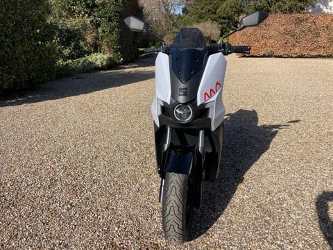 SEAT Mo eScooter 125 3