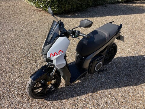 SEAT Mo eScooter 125 6
