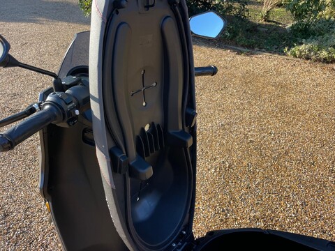 SEAT Mo eScooter 125 31