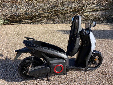 SEAT Mo eScooter 125 45